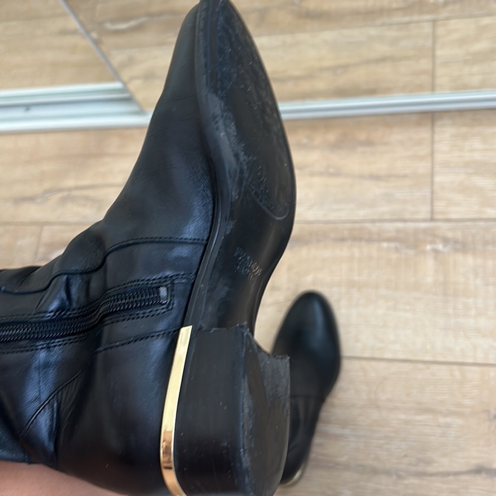 Size 7 black Franco Sarto boots with gold trims zipper on side - Picture 5 of 5